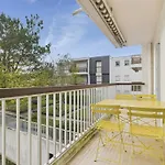200m De La De La Baule, 4 Adultes 1 Enfant Appartement *